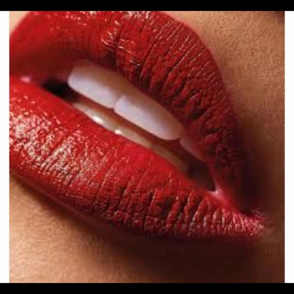 Imayla Red Lipstick New in Box Vegan & Cruelty Free - Picture 2 of 10